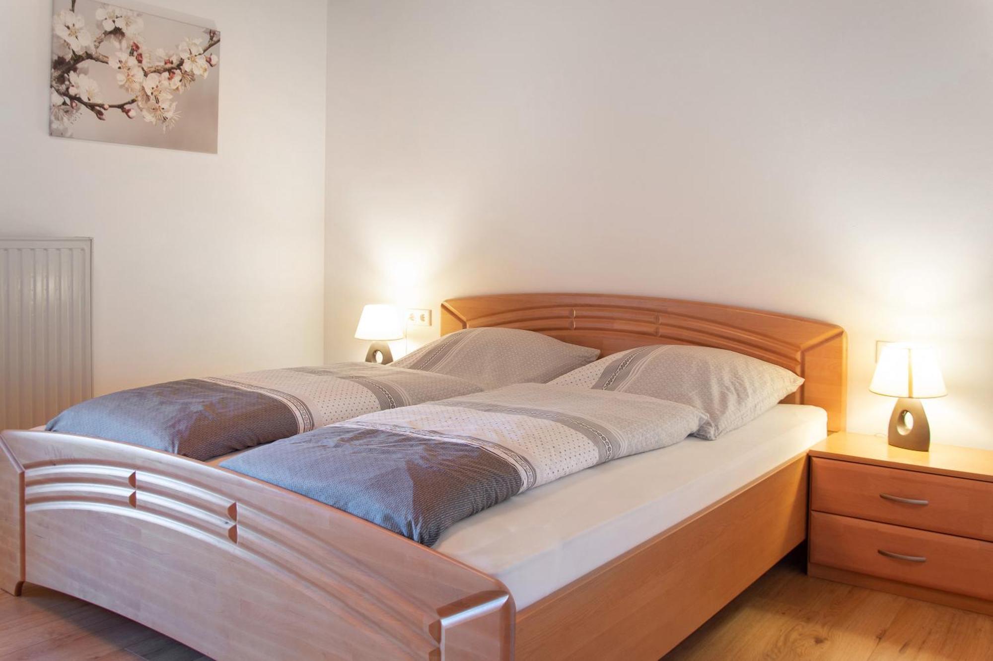 Ferienwohnung Apfelbluete Burgbernheim エクステリア 写真